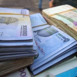 کسب درآمد اینترنتی روزانه حداقل ٧٠هزار تومان تضمینی