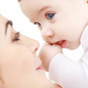 دانلود پاورپوینت تغذیه در بیماری‌های مادر و کودک